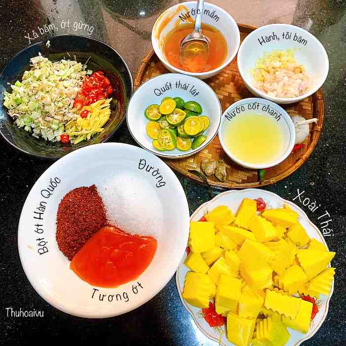 Cách làm món Chân gà sốt Thái tại nhà